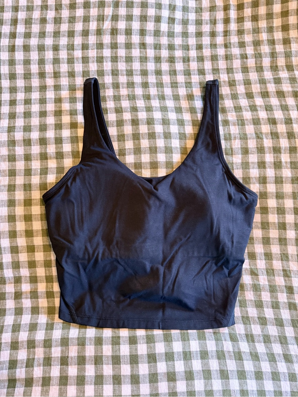 Black Seamless Crop Tank